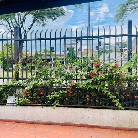 Hostal Roma Villavicencio Exterior photo