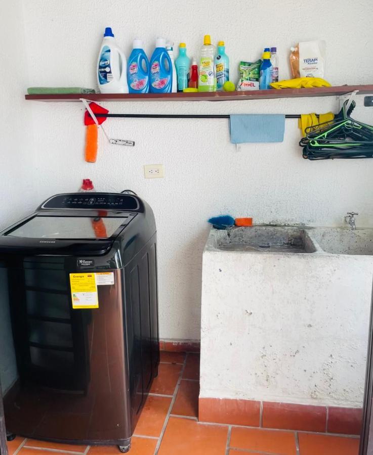 Hostal Roma Villavicencio Exterior photo